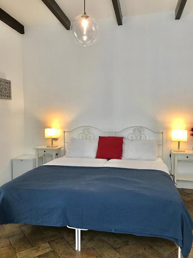 Casa Largo Do Poco Guesthouse Alvor Bagian luar foto