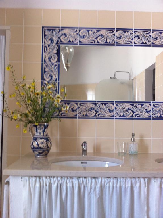 Casa Largo Do Poco Guesthouse Alvor Bagian luar foto